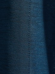 MATERIAL