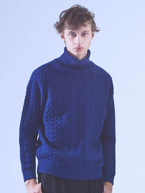 【LANEROSSI】RIB×CROSSKNIT タートルネックニット