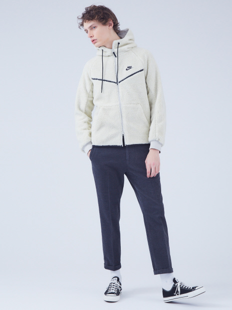【NIKE】ウインドランナーテックアイコンシェルパパーカー