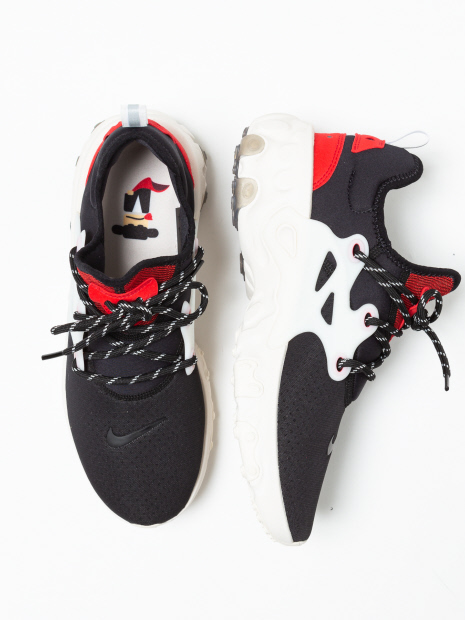 【NIKE】プレストリアクト スニーカー