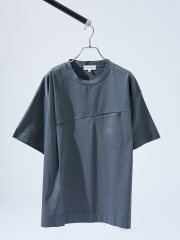 アバハウス
TUCK＆SEAM コットンポンチ 半袖Tシャツ
