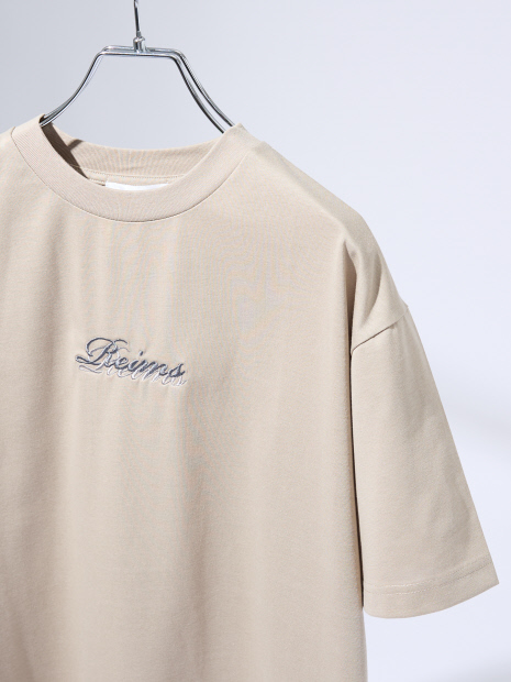 レタリングステッチ刺繍 半袖Tシャツ