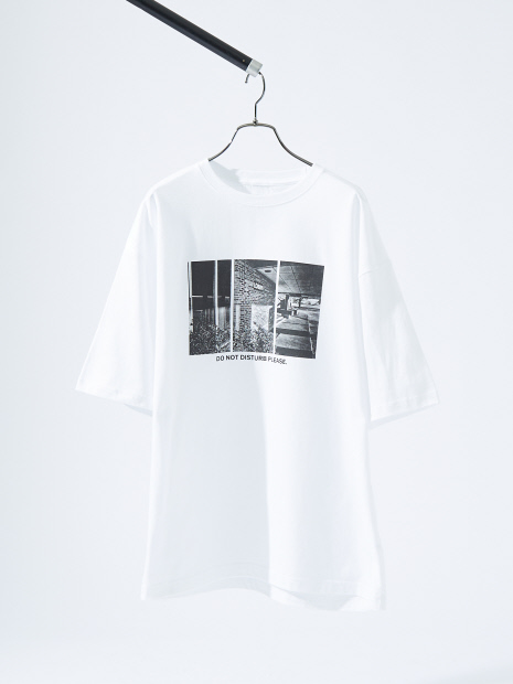 DoNotDisturb グラフィック プリント 半袖Tシャツ/オーバーサイズ/LE TRIO ABAHOUSE