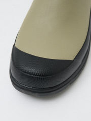MATERIAL