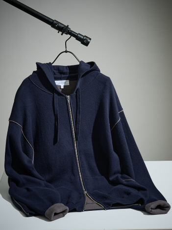ABAHOUSE フード付きブラック　メンズ アウター (メンズ) | ABAHOUSE ONLINE STORE