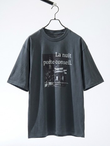 ABAHOUSE - SCENE GRAPHIC フォトTシャツ / リラックスフィット【予約】
