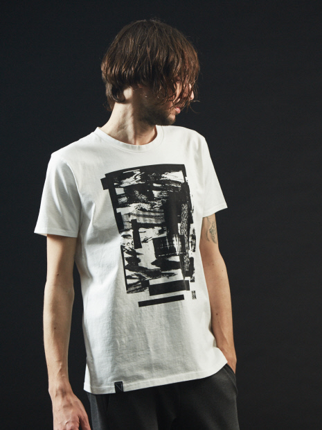 【ノイズデザイン】クルーネックTシャツ【予約】
