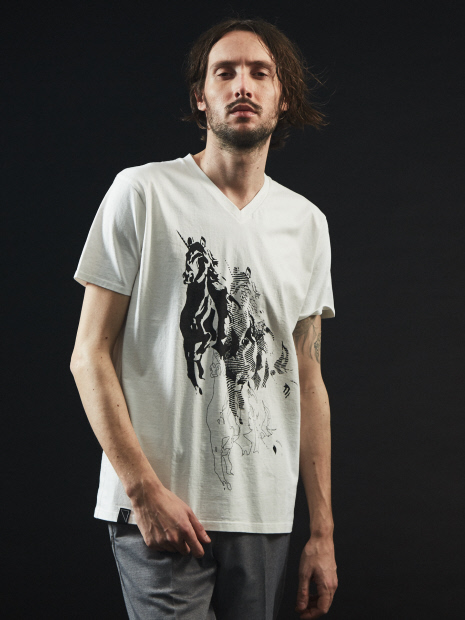 【ユニコーン】プリント Vネック Tシャツ【予約】