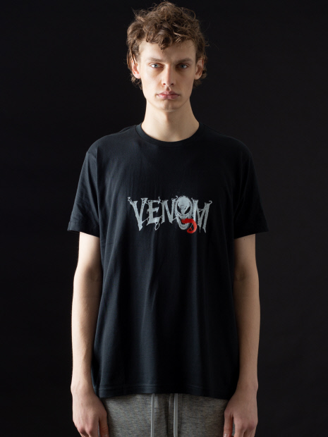 ヴェノムロゴ フィットTシャツ