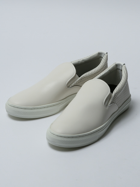 【5351×buddy別注】パンチングスムースレザー×スリッポン
