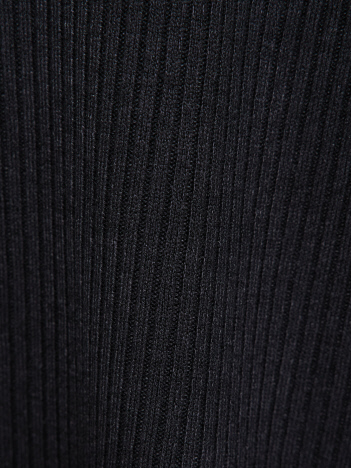 MATERIAL