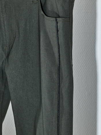 MATERIAL