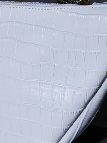 MATERIAL