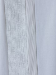 MATERIAL