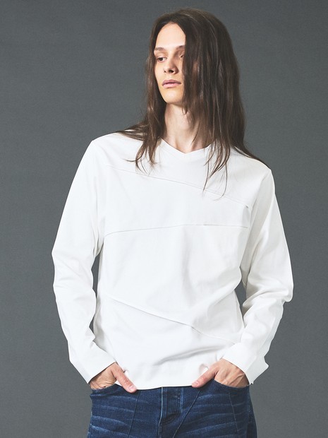 ダーツ 長袖 Tシャツ