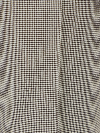MATERIAL