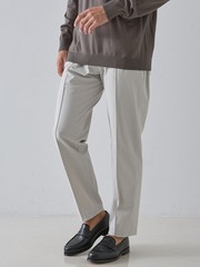 サイドアジャスター 2プリーツ ストライプパンツ｜OUTLET (MEN'S