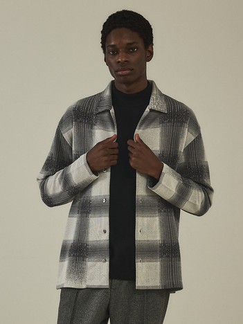 オンブレー ニットシャツ