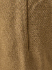 MATERIAL