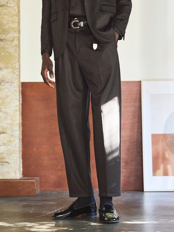 モクロディー ワイドテーパードパンツ / セットアップ対応 / ストレッチ