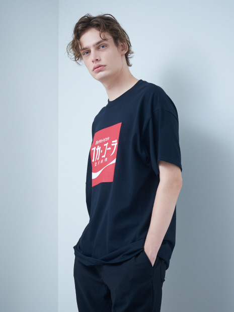 【SY32】101170 SY32 × COCA-COLA COLLABORATION Tシャツ
