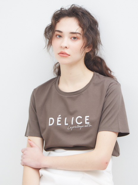 【Mylanka】DELICEロゴプリントTシャツ