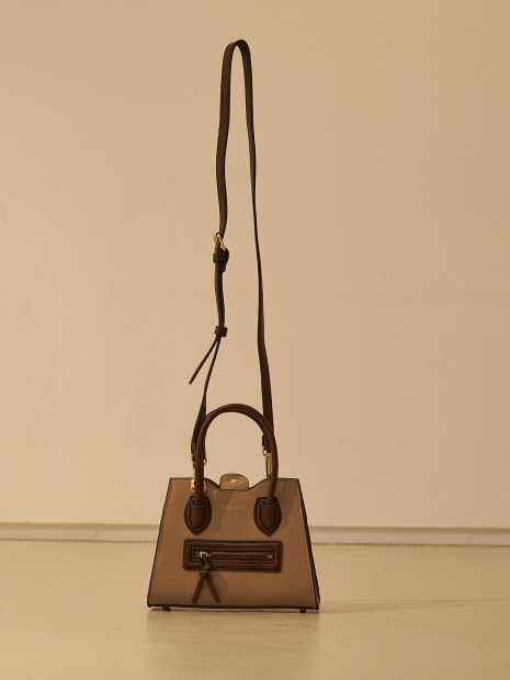 【ROVERETO】2WAY台形ミニショルダーバッグ