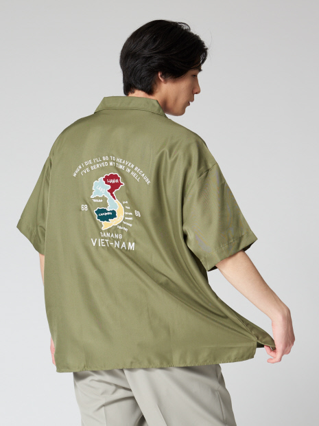 スーベニア バック刺繍 オーバーサイズ オープンカラーシャツ