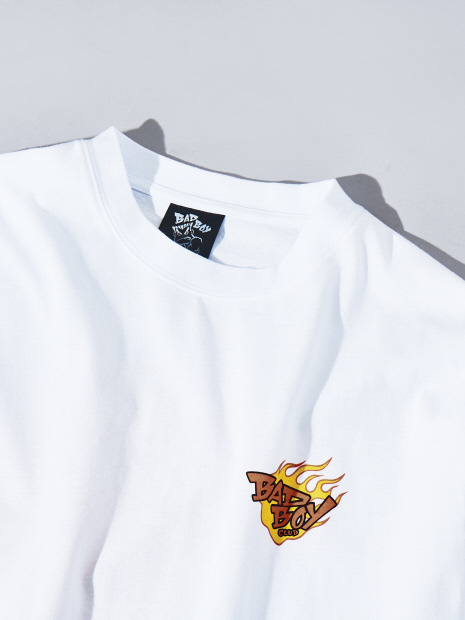 【BADBOY / バッドボーイ】BADBOYCLUB ファイヤーパターン ロゴ Tシャツ