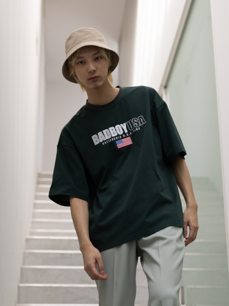 【BADBOY / バッドボーイ】USA ロゴ パロディ Tシャツ