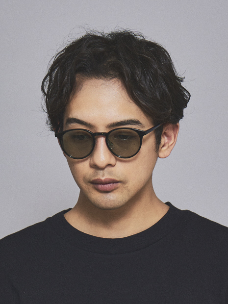 【Anselme Claire】ユニセックス ボストン型 サングラス 伊達メガネ  5色展開 ケース付属
