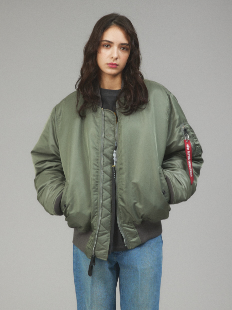 【ALPHA INDUSTRIES アルファ インダストリーズ】 MA-1 CORE SPEC"エムエーワン コアスペック USモデル フライト ジャケット ナイロン 中綿 オーバーサイズ