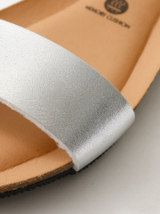 MATERIAL