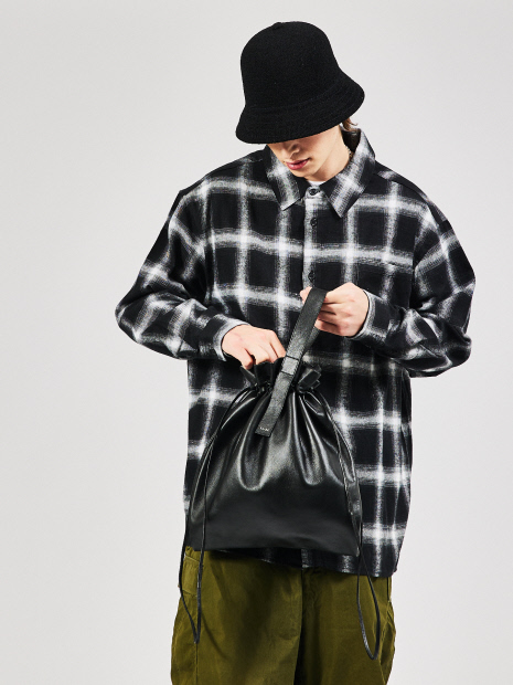 YArKA/ヤーカ】real leather drawstring tote & hand bag/リアルレザー