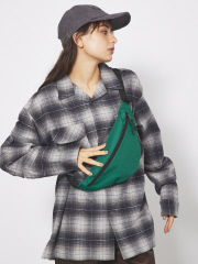 アバハウス
【MEI / メイ】ロゴ刺繍-STANDARD MOON SHOULDER