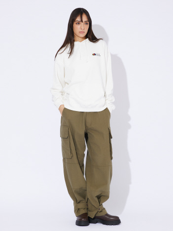 【FRUIT OF THE LOOM/フルーツオブザルーム】クラッシックロゴワンポイント刺繍パーカー/FTL CLASSIC LOGO EMBLD HOODIE