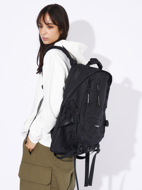 【INDISPENSABLE / インディスペンサブル】 BACKPACK TRILL X TEX/リュックサック バックパック デイパック