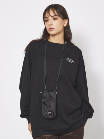 【INDISPENSABLE / インディスペンサブル】 NECKPOUCH CELL ECONYL/トラベルポーチ/ネックポーチ