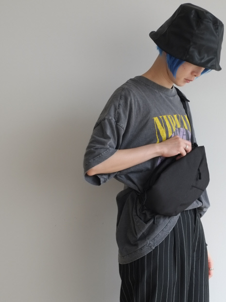 【NoiR / ノアール】撥水加工 ボディバッグ Flask shoulder（フラスクショルダー） N23004