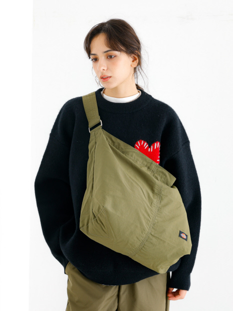 【DICKIES/ディッキーズ】ワーカーズナイロンショルダーバッグ / メッセンジャーバッグ / 大容量【WEB限定】