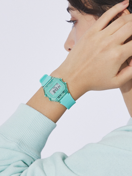 【ice watch /アイスウォッチ】ICE digit retro/アイス デジット レトロ COLORシリーズ【予約】