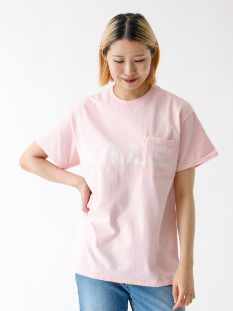 ピンク