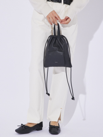 【YArKA/ヤーカ】real leather drawstring shoulder mini bag/レザー巾着ショルダーバッグ