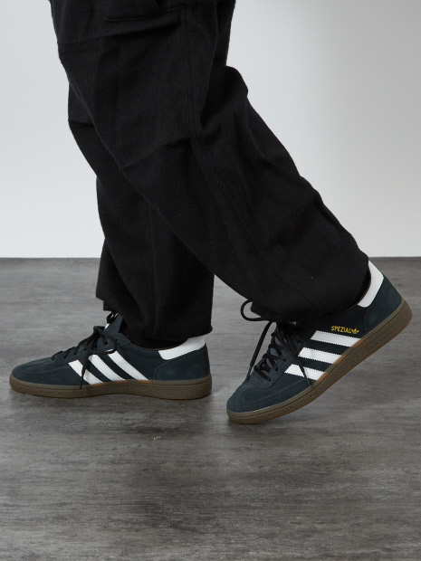 WEB限定【adidas/アディダス】HANDBALL SPEZIAL /ハンドボール スペツィアル DB3021【予約】