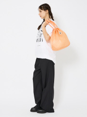 セレクト バイ アバハウス (メンズ)
【COBMASTER/コブマスター】COB-CR PKB DRAWSTRING TOTE81020900LH202EX/トートバッグ/ユニセックス【WEB限定】