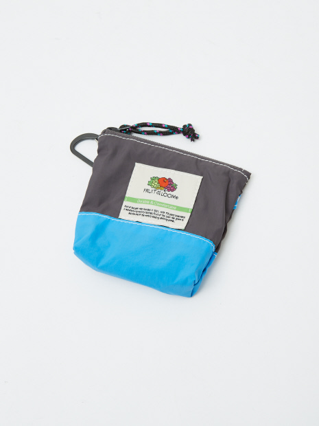 【FRUIT OF THE LOOM/フルーツオブザルーム】FRUIT OF THE LOOM NYLON POUCH 80977700NYLON P/ユニセックス/ワンポイント【WEB限定】