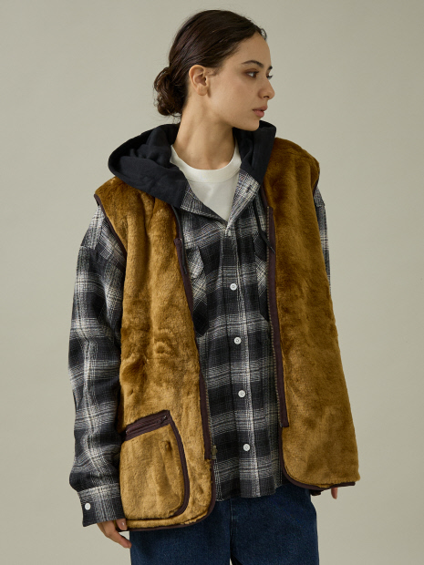 バブアー　リバーシブルベスト　ライナー BARBOUR / バブアー】リバーシブルファーベスト / ライナー