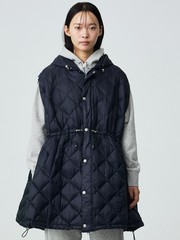 TAION ブラック ダウンフード付きポンチョ TAION（タイオン） ブルゾン アウター 「TAION / タイオン」ポンチョ型