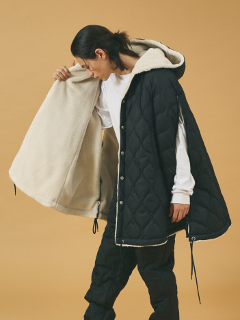 【WEB限定】TAION  MILITARY RIVERSIBLE   DOWN CAPE【UNISEX】リバーシブルダウンケープ/ ポンチョ