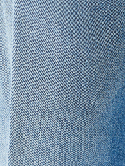 MATERIAL